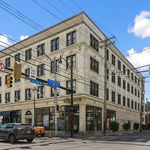 Modern Upscale 2br In Carson By Gia Apartment Pittsburgh