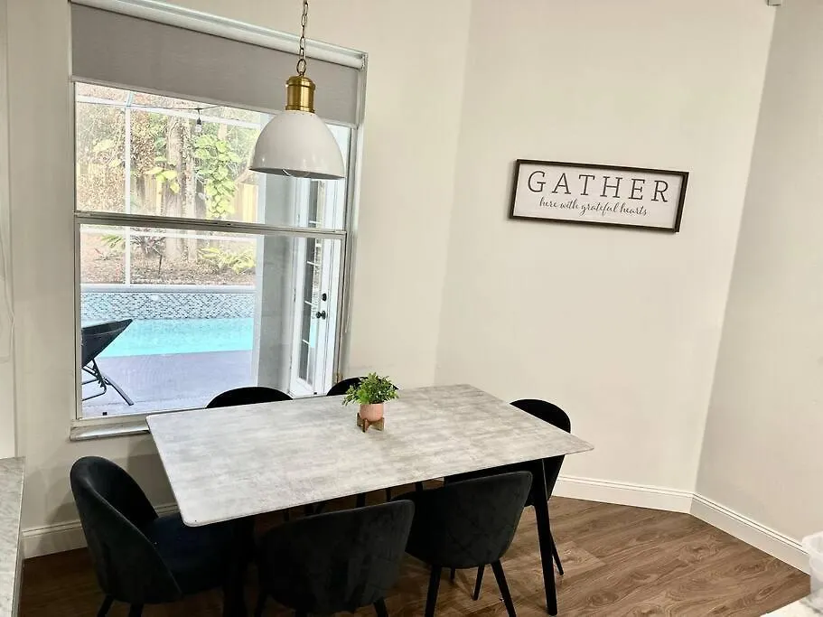 Hidden Gem In The Heart Of The City!! Tampa Holiday home